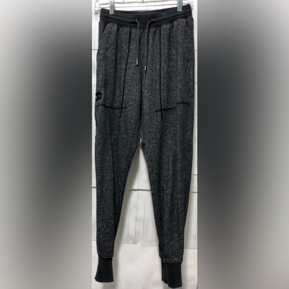 🥀Under Armour Gray Heather Black Stitch Fitted Joggers